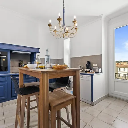 L'ecrin De J Grand T3 Lumineux Balcon 5min Gare Arenes * Nîmes