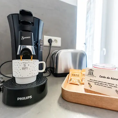 L'ecrin De J Grand T3 Lumineux Balcon 5min Gare Arenes Nîmes