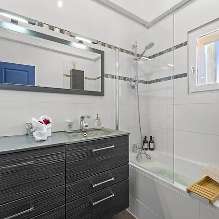 L'Ecrin De Jade T3 80M2 Gare Arenes 5Min Апартаменты