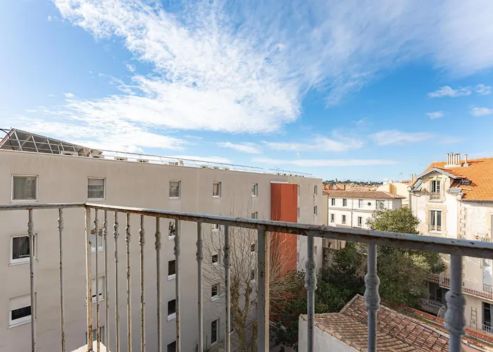L'ecrin De J Grand T3 Lumineux Balcon 5min Gare Arenes Nîmes